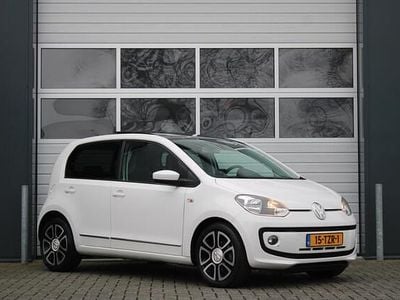 Wit Gebruikt 2012 VW up! high up! Hatchback | € 3.999 (Eerlijke prijs)