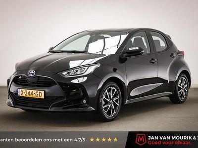 Zwart Occasion 2023 Toyota Yaris Hatchback | € 21.400 (Eerlijke prijs)