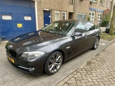 BMW 523