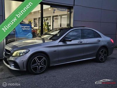 Zilver Gebruikt 2020 Mercedes C300 AMG Sedan | € 14.995 (Eerlijke prijs)