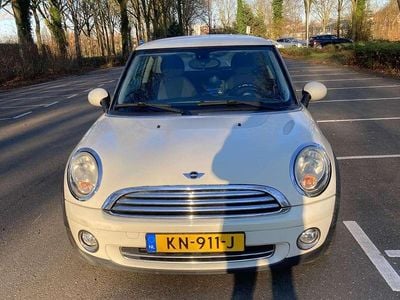 Wit Gebruikt 2009 Mini ONE Hatchback | € 2.700 (Eerlijke prijs)