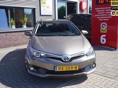 Toyota Auris Hybrid