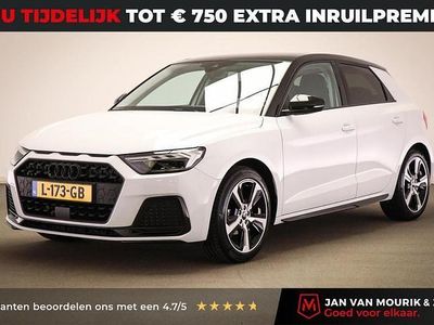 Wit Occasion 2021 Audi A1 Sportback S-Line Hatchback | € 18.400 (Eerlijke prijs)