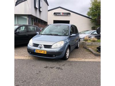 Renault Scénic II