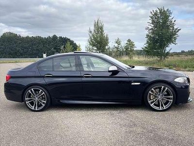 BMW M550