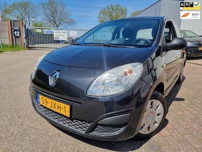 Zwart Occasion 2009 Renault Twingo Authentique Hatchback | € 1.950 (Eerlijke prijs)