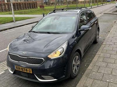 Blauw Gebruikt 2016 Kia Niro SUV | € 10.000 (Eerlijke prijs)