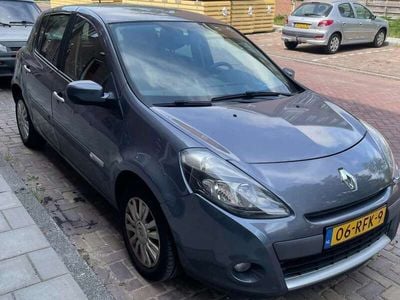 Renault Clio II