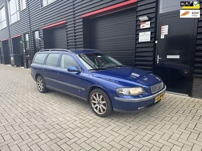 Occasion Volvo V70 Comfort 200 PK (147 kW) 2002 Blauw (metallic) Stationwagen