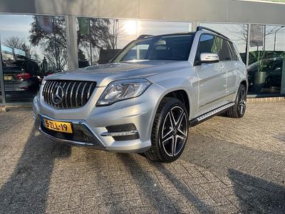 Grijs (metallic) Occasion 2012 Mercedes GLK350 SUV | € 27.345
