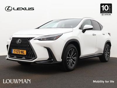 Lexus NX450h+