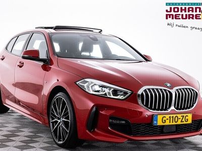 tweedehands BMW 118 i High Executive Edition M-Sport | PANORAMADAK | L