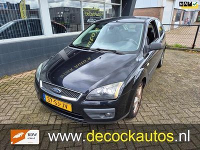 tweedehands Ford Focus 1.6-16V Futura