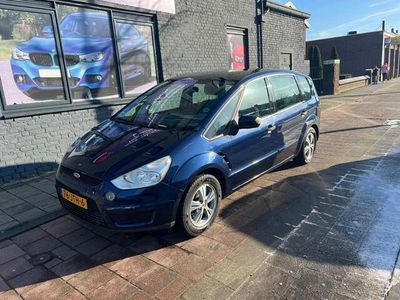 tweedehands Ford S-MAX 2.0-16V 7 persoon clima
