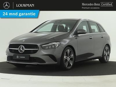 tweedehands Mercedes B180 Luxury Line | Dodehoekassistent | Elektrische trek