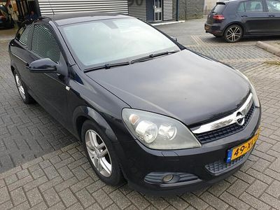 Opel Astra GTC