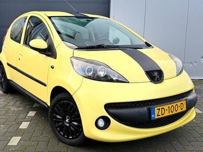 Geel Gebruikt 2005 Peugeot 107 Hatchback | € 2.199 (Eerlijke prijs)