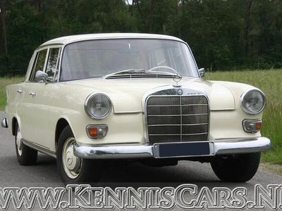 Occasion Mercedes 200 1967 Beige Sedan