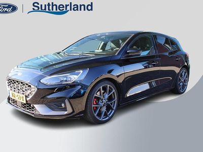 Zwart Occasion 2019 Ford Focus ST Hatchback | € 25.400 (Eerlijke prijs)