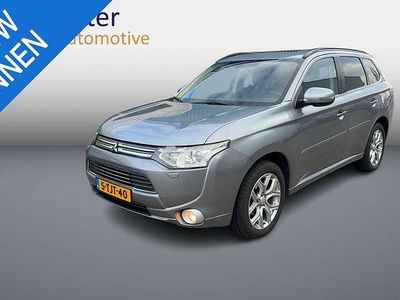 Grijs Occasion 2014 Mitsubishi Outlander P-HEV Instyle SUV | € 12.950 (Eerlijke prijs)