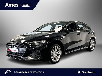 Zwart Gebruikt 2025 Audi A3 Sportback S-Line Hatchback | € 38.995 (Iets duurder)