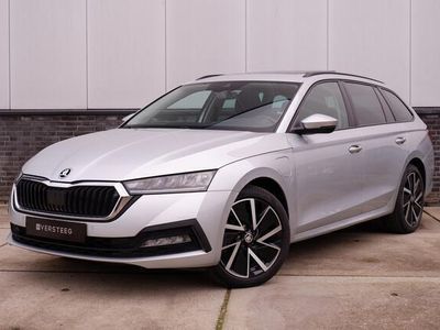 Occasion Skoda Octavia Business Line 204 PK (150 kW) 2021 Zilver Stationwagen