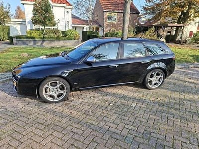 Zwart Gebruikt 2010 Alfa Romeo 159 Distinctive Stationwagen | € 8.400 (Duur)