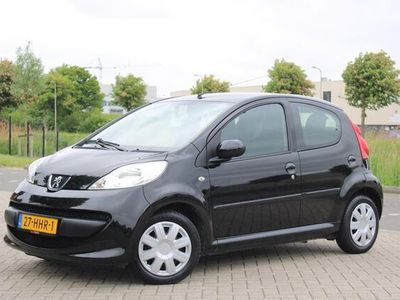 Zwart Gebruikt 2008 Peugeot 107 Hatchback | € 2.250 (Eerlijke prijs)