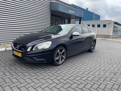 Occasion Volvo V60 R-Design 150 PK (110 kW) 2012 Zwart Stationwagen
