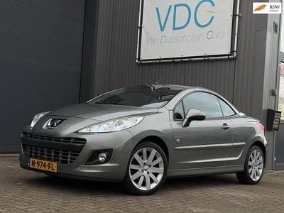 Grijs Gebruikt 2011 Peugeot 207 CC Roland Garros Cabriolet | € 6.900 (Duur)