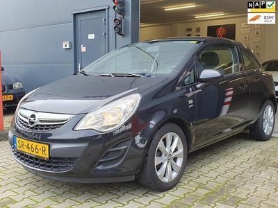 tweedehands Opel Corsa 1.2-16V Cosmo | STOEL + STUUR VERWARMING / AIRCO / CRUISE / ISOFIX / AUX / RESERVEBAND / Z+W BANDENSET / NIEUWE BEURT !