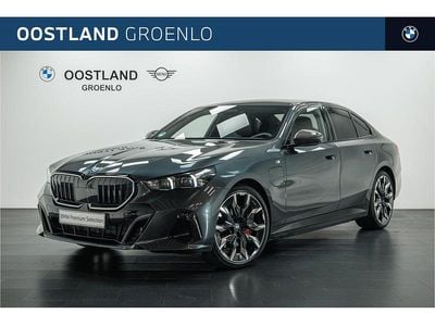 Groen Occasion 2025 BMW 550e M Sport Sedan | € 81.950