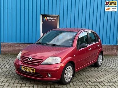 Rood Gebruikt 2004 Citroën C3 Exclusive Hatchback | € 2.150 (Eerlijke prijs)