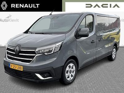 Grijs Occasion 2024 Renault Trafic MPV | € 29.950 (Eerlijke prijs)