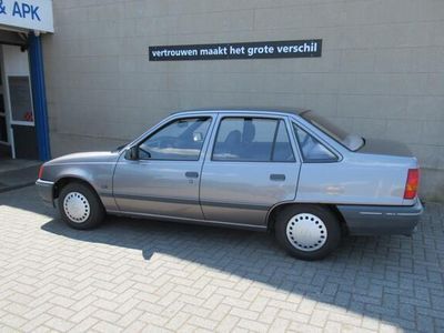 tweedehands Opel Kadett 1.6I LS KAT.