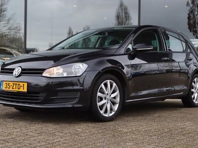 tweedehands VW Golf 1.2 TSI TRENDLINE | NAVI | CLIMATE | TREKHAAK | PR