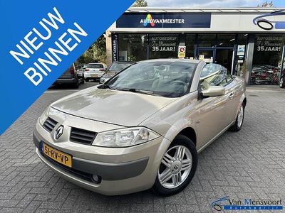 Beige Gebruikt 2005 Renault Mégane Cabriolet Luxe Cabriolet | € 2.999 (Duur)