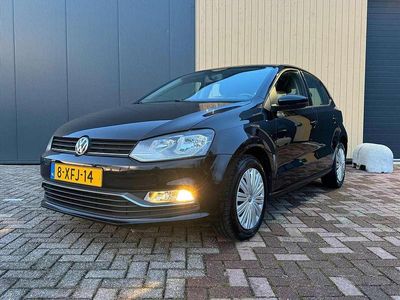 Zwart (metallic) Gebruikt 2014 VW Polo Hatchback | € 8.995 (Eerlijke prijs)