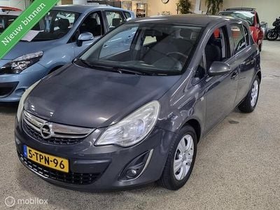 Grijs Occasion 2013 Opel Corsa Hatchback | € 5.995 (Eerlijke prijs)