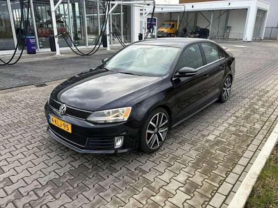 Zwart Gebruikt 2012 VW Jetta Highline Sedan | € 9.000
