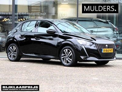 Zwart Gebruikt 2022 Peugeot 208 Allure Hatchback | € 14.937 (Goede deal)