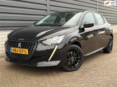 Zwart (metallic) Occasion 2022 Peugeot 208 Active Hatchback | € 14.950 (Goede deal)