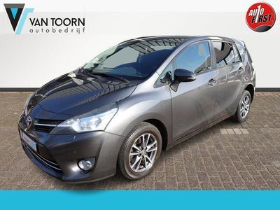 tweedehands Toyota Verso 1.8 VVT-i Aspiration automaat. Trekhaak