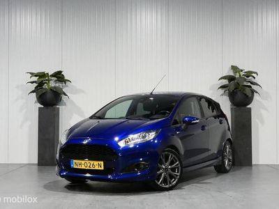 Blauw Occasion 2017 Ford Fiesta ST-Line Hatchback | € 7.500 (Goede deal)
