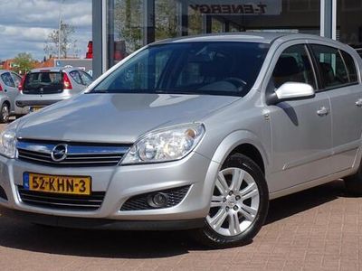 tweedehands Opel Astra 1.6 Cosmo | 5deurs | Airco | Leder | PDC | Vol opt