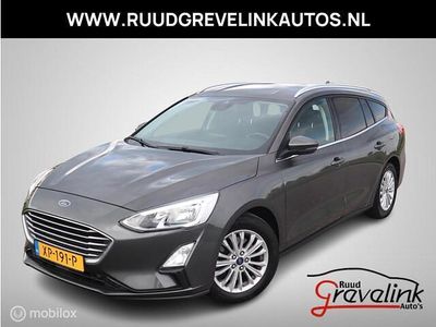 Grijs Occasion 2019 Ford Focus Titanium Stationwagen | € 14.445 (Iets duurder)