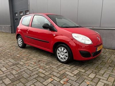 Rood Gebruikt 2010 Renault Twingo Hatchback | € 1.499 (Goede deal)