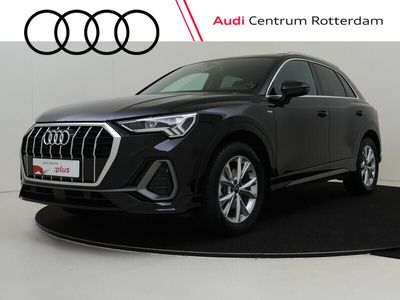 tweedehands Audi Q3 35 TFSI S edition | Panoramadak | Navigatie Plus | Achteruitrijcamera | Elektrische achterklep | S-line interieur | Adaptieve cruise control | LED verlichting |