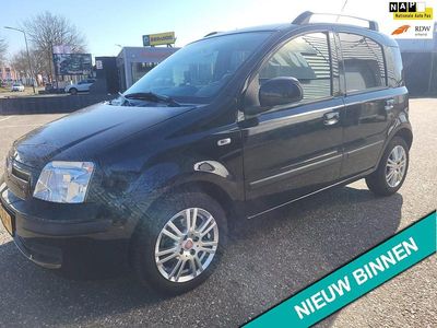 Occasion Fiat Panda 2012 Zwart (metallic) Hatchback