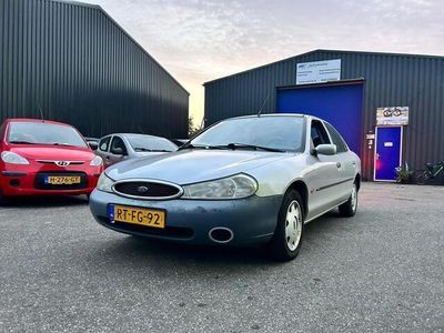 tweedehands Ford Mondeo 1.6 First Edition